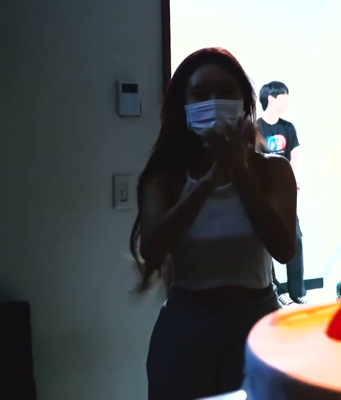 rightweakamericancicada.mp4