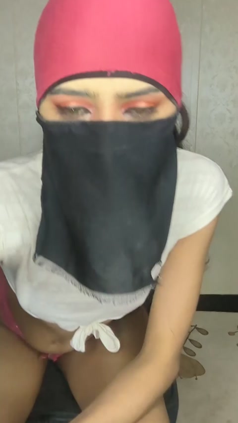 cruelsprybrahmanbull.mp4