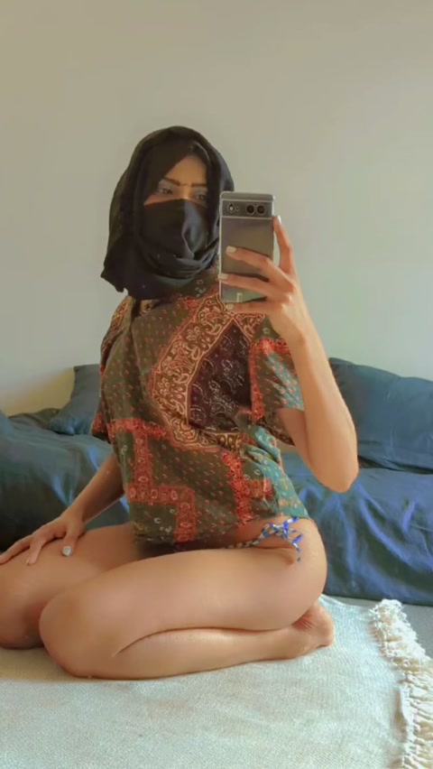 klutzysandykangaroo.mp4