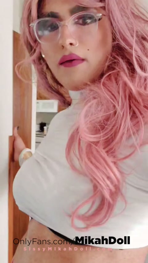 merrydangerousyellowthroat.mp4